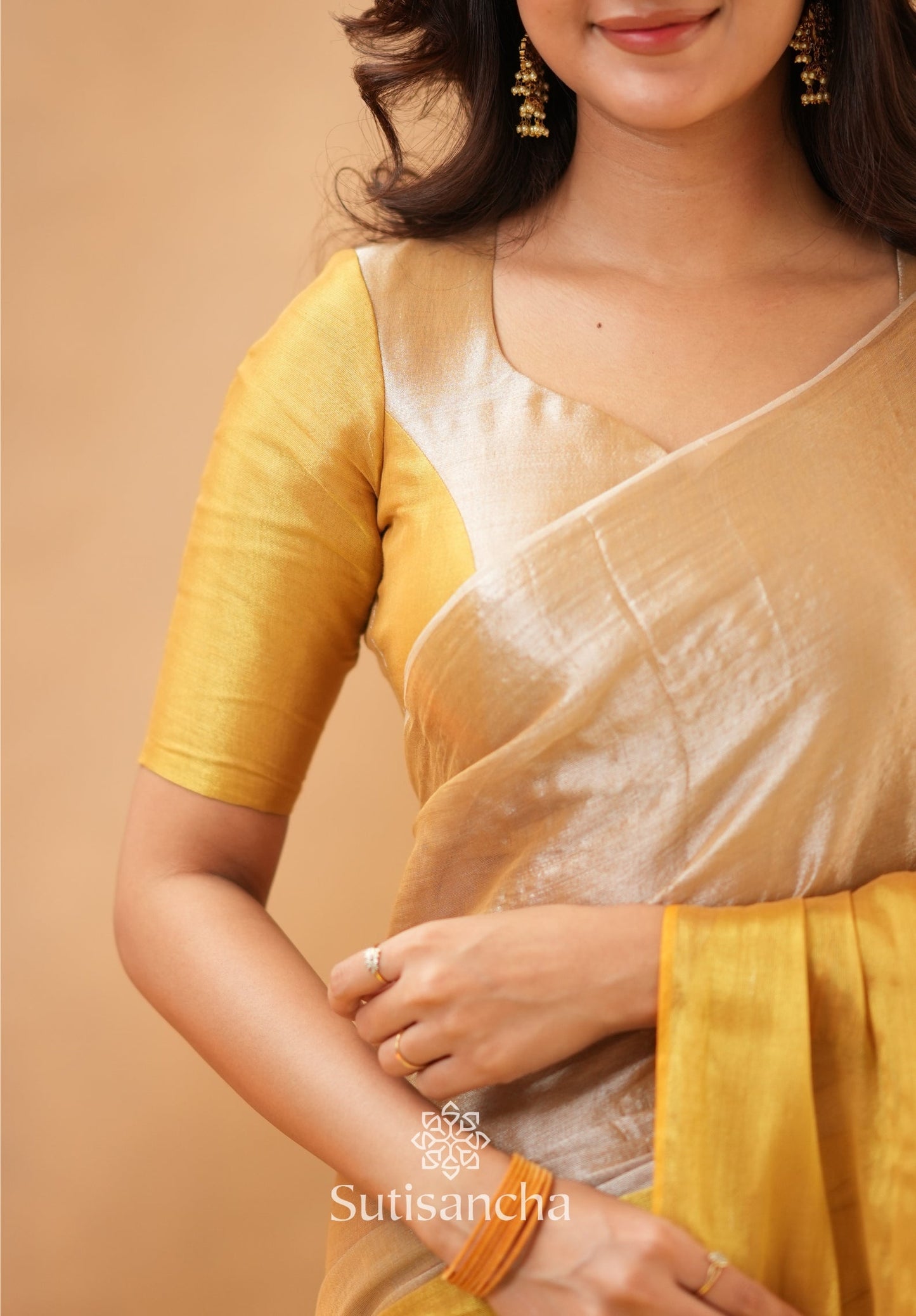 Dhiyona SS Regal Split Elegance Handloom Tissue Cotton Saree