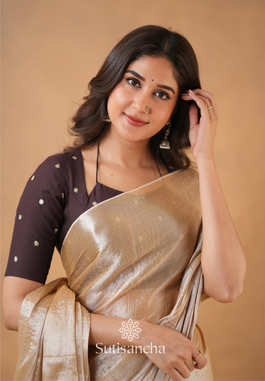 Dhiyona SS Ivory Gold Horizon – Flowing with Regal Charm