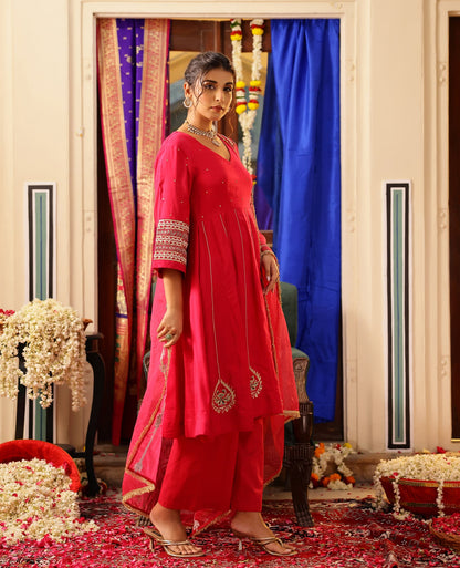 Riya Pink Muslin Suit Set