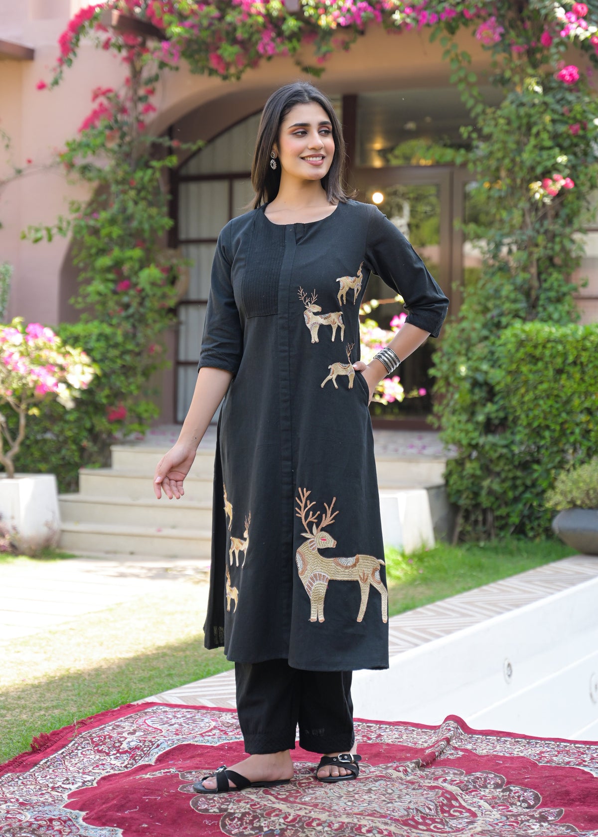 Mayri Onyx embroidery cotton kurta pant set