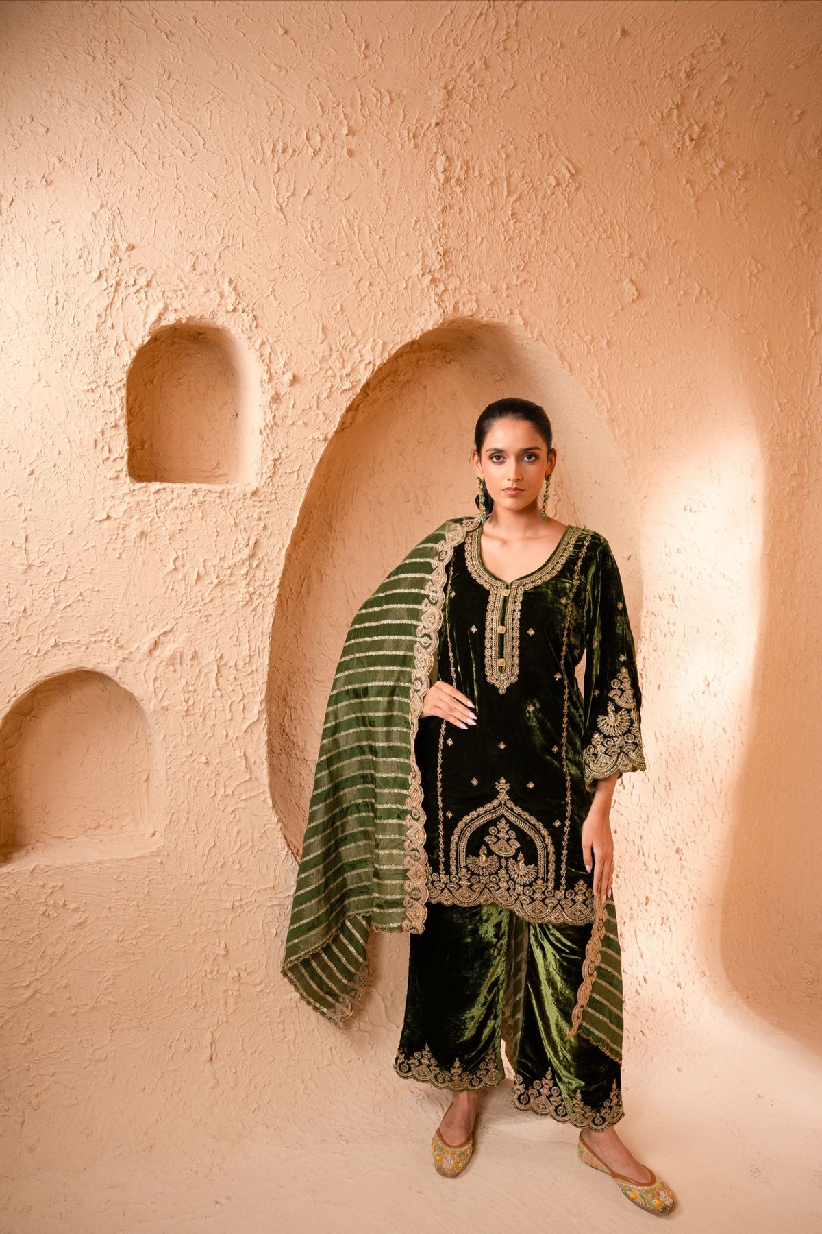 Saaz Silk Velvet Embroidered Mehndi Green  Suit Set