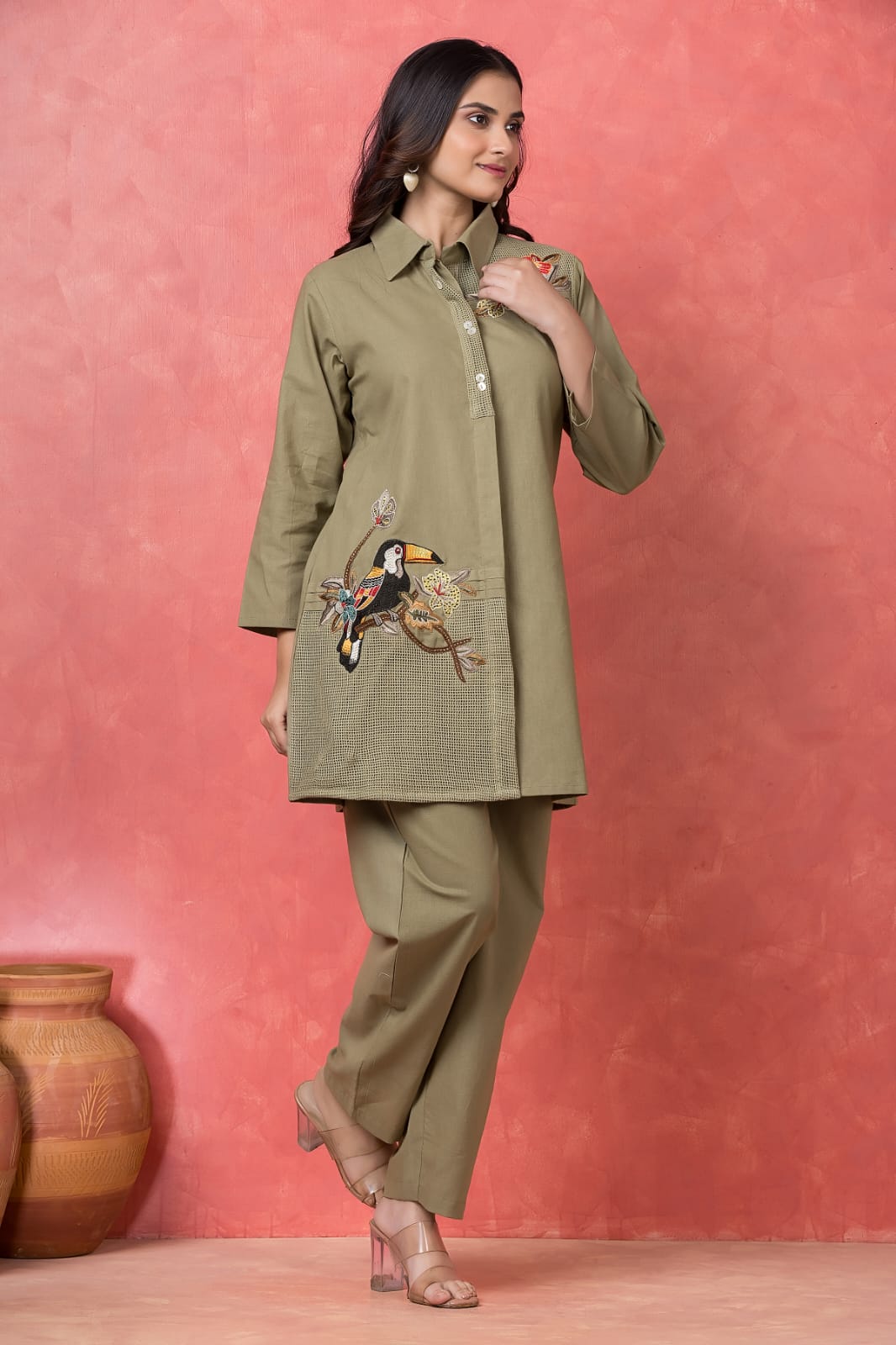 Gaur moss embroidery cotton coord set