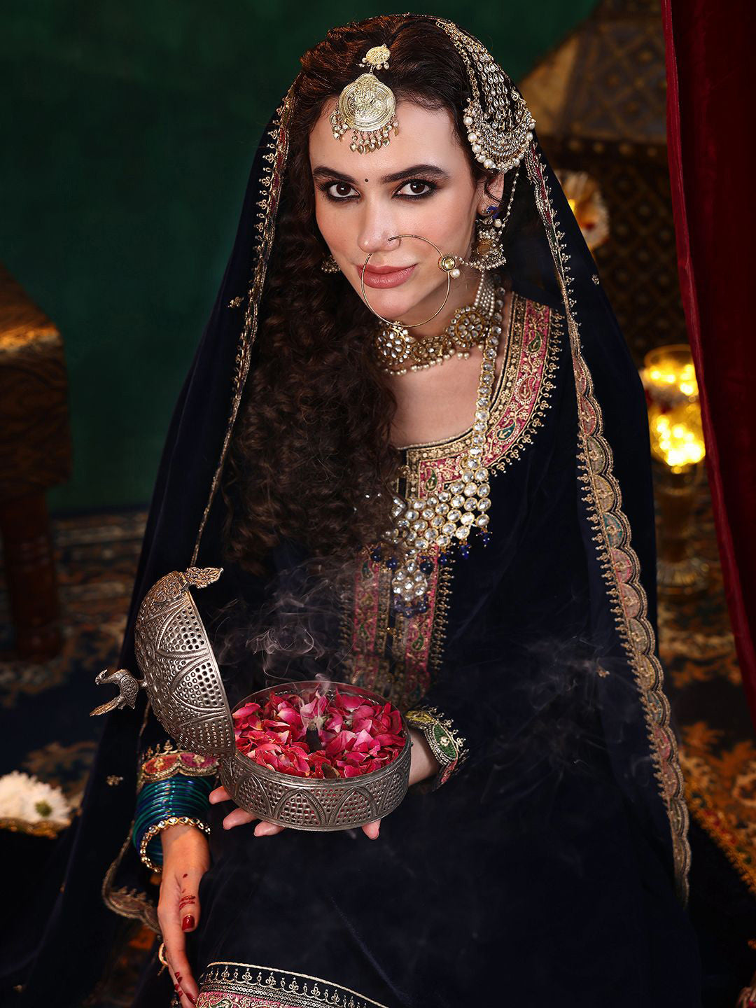 Women Solid Embroidered Kurta with Skirt & Dupatta