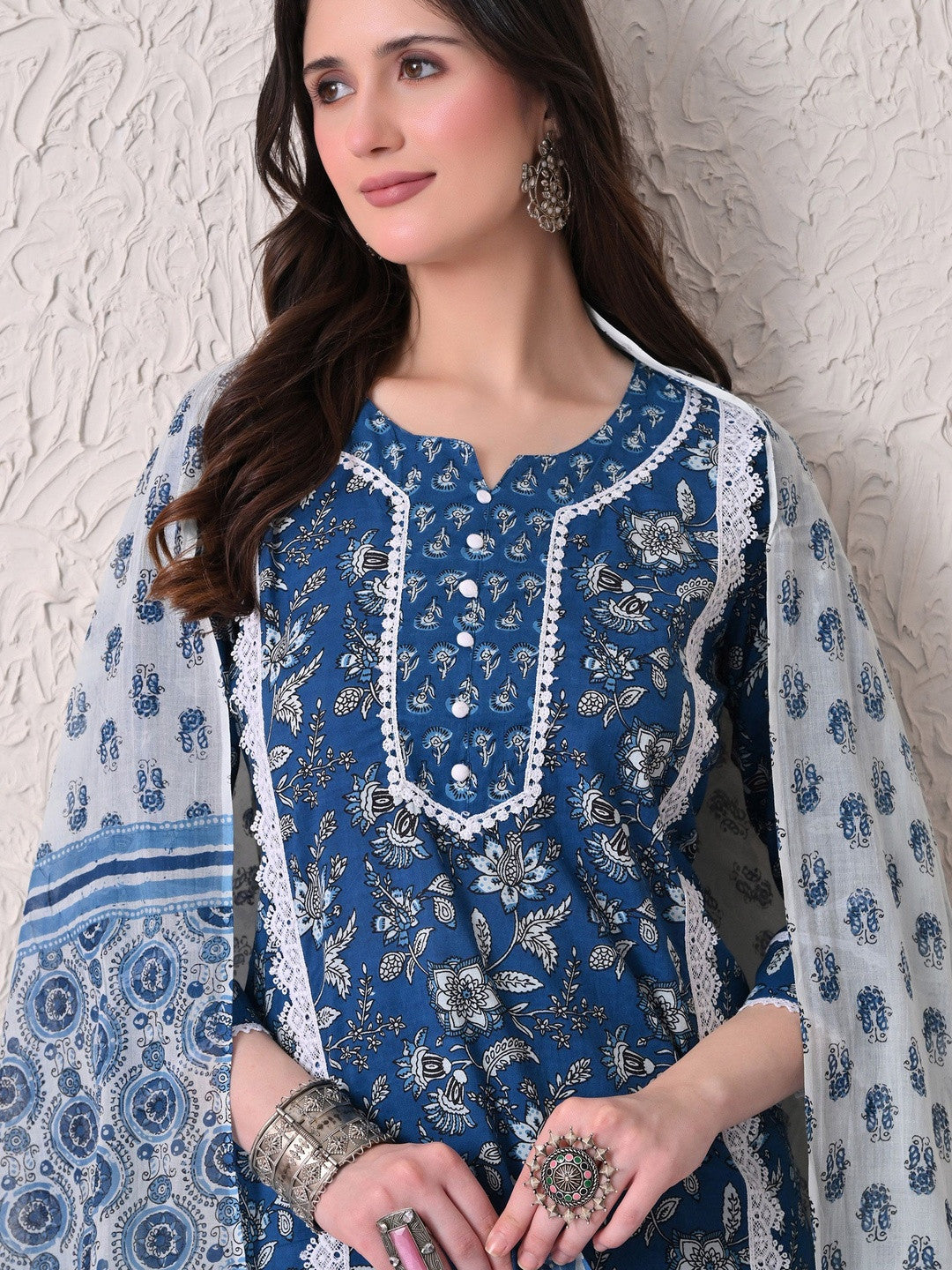 Women Floral Printed Regular Pure Cotton Kurta with Trousers & With Dupatta