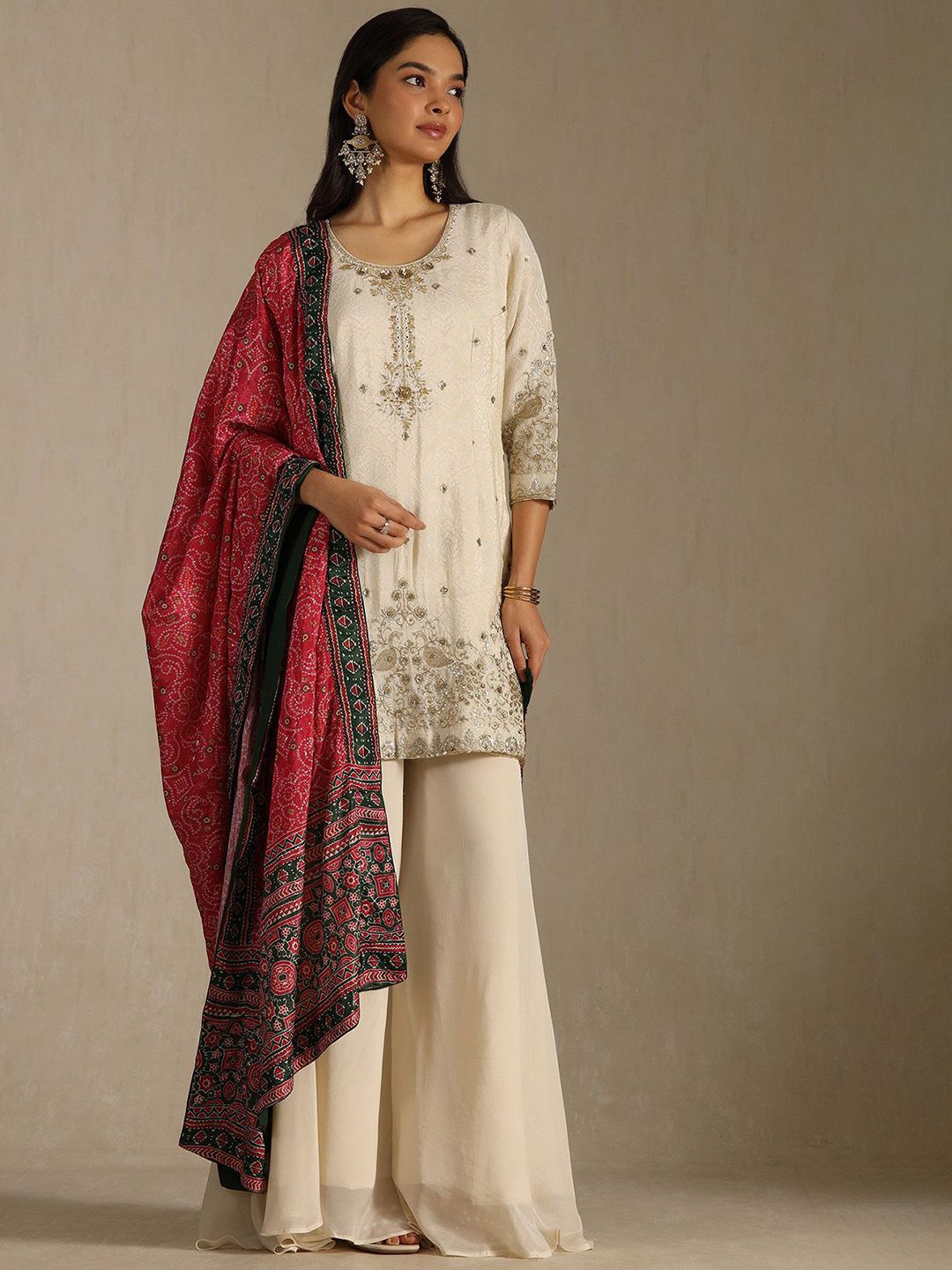 Dhiyona SO Women's Women Embroidered Regular Sequinned Kurta with Palazzos & Dupatta