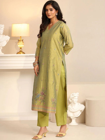 Fern Green Bird Embroidered Chanderi Silk Straight Suit Set