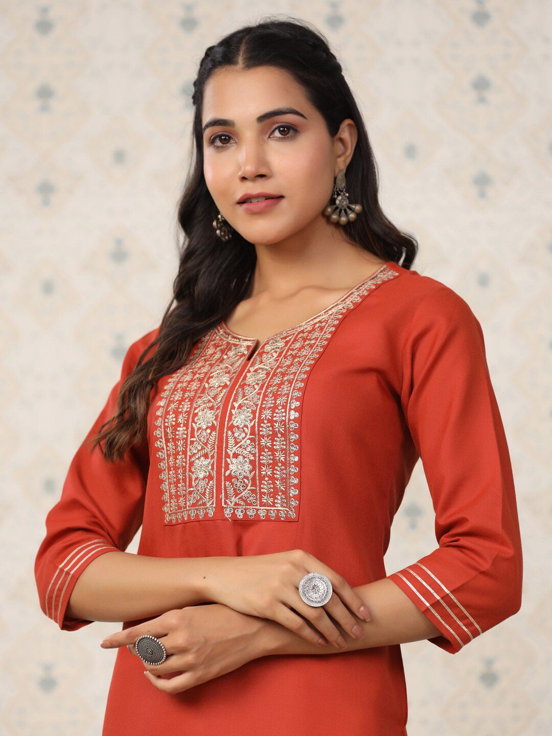 Dhiyona OD  Ethnic Motifs Embroidered Straight Kurta