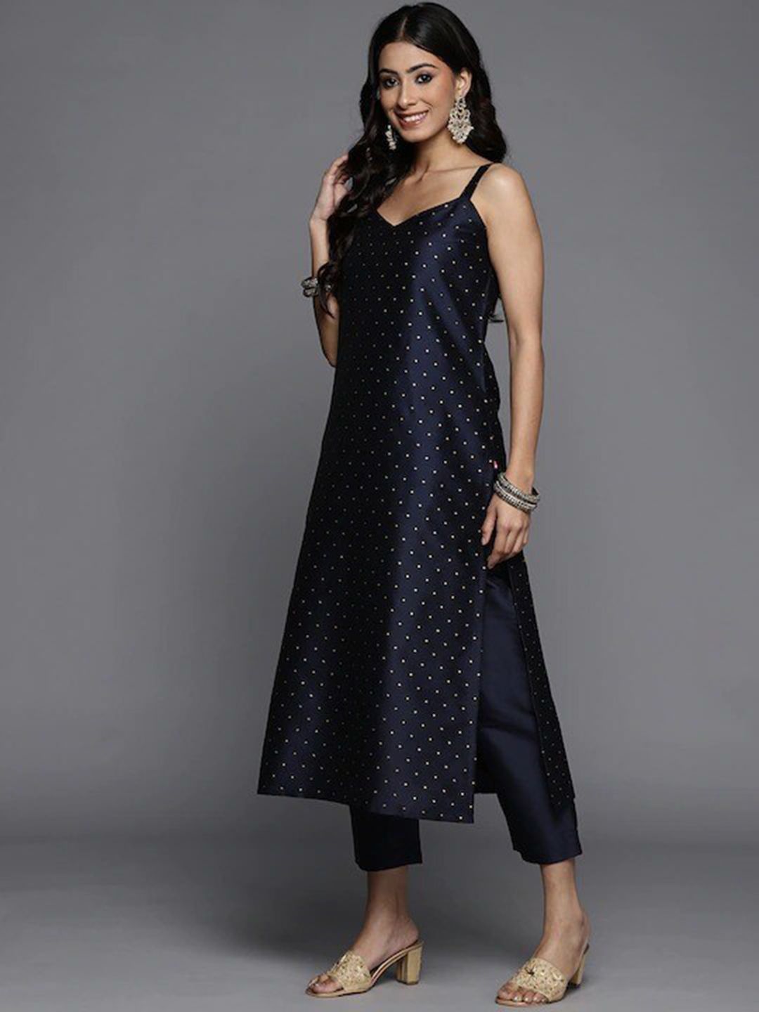 Dhiyona VA Women's Navy Blue Printed Kurta with Trousers & Dupatta
