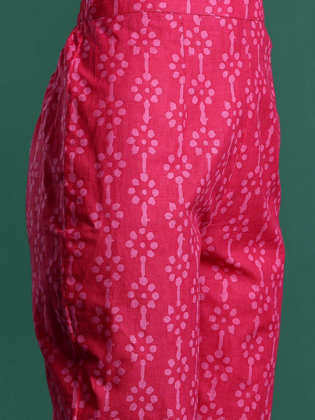 Dhiyona IE Ethnic Motifs Printed Pure Cotton Kurta With Trousers & Dupatta