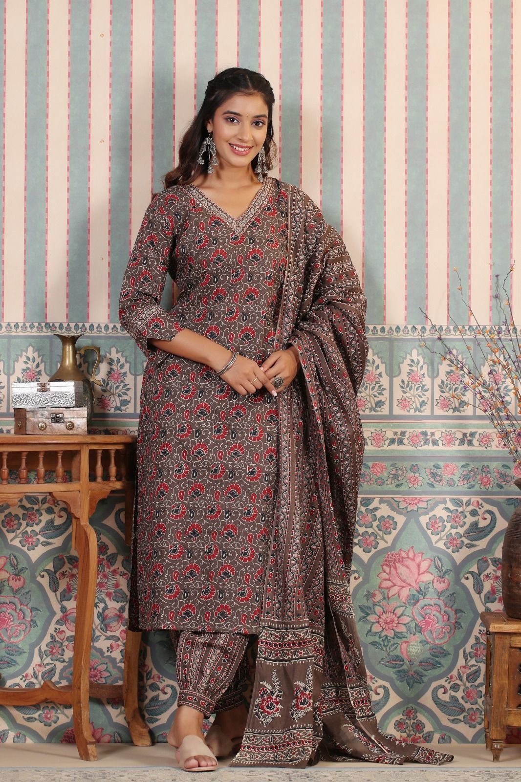 Dhiyona IS Women's Kalamkari Printed Zari embroidered Cotton Kurta with Trouser & Cotton Dupatta