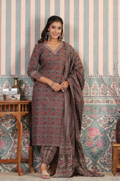Dhiyona IS Women's Kalamkari Printed Zari embroidered Cotton Kurta with Trouser & Cotton Dupatta