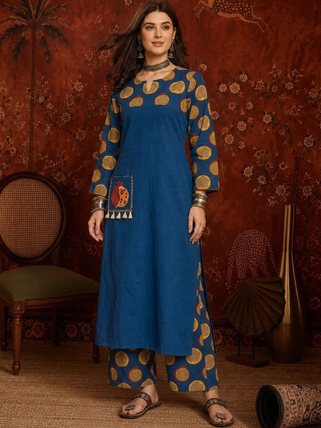 Women Printed Regular Thread Work Pure Cotton Kurta with Palazzos