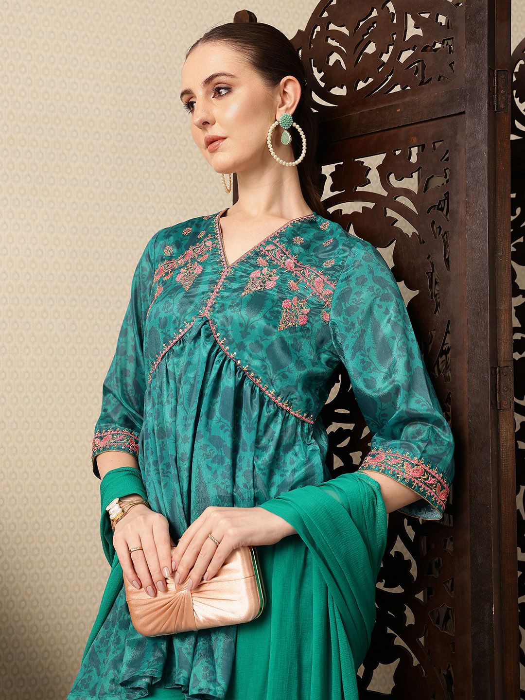 Dhiyona HOP Floral Printed Sequinned Gathered Jashn Kurti With Sharara & Dupatta