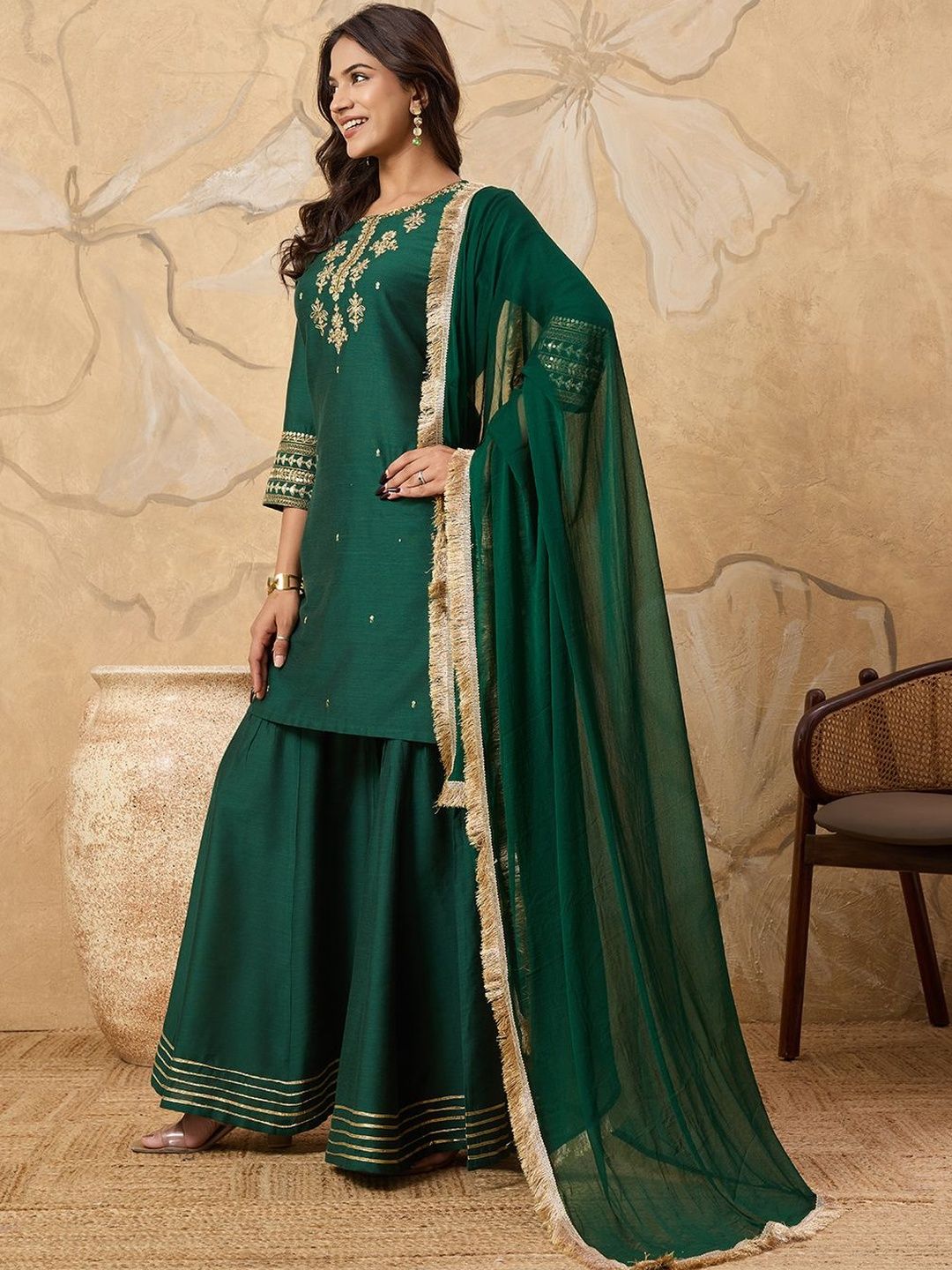 Dhiyona HOP Women Floral Yoke Design Kurta with Sharara & Dupatta