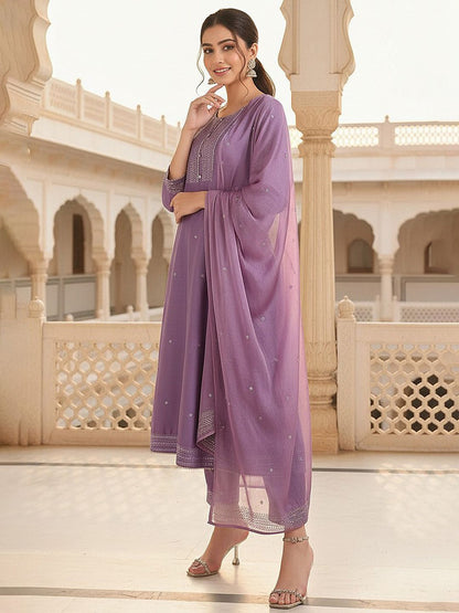 Dhiyona KL Floral Printed Gotta Patti Anarkali Kurta with Trousers & With Dupatta