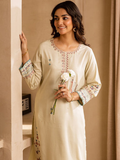 Geometric Embroidered Round Neck Thread Work Straight Kurta With Palazzos