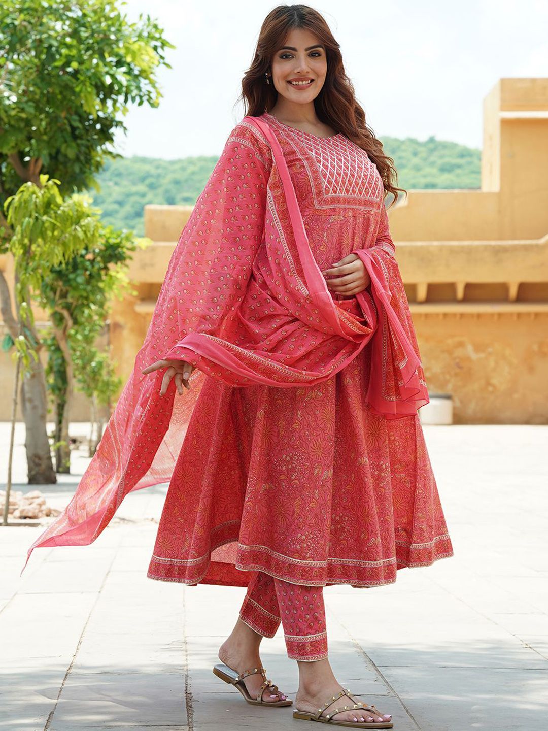 Dhiyona KL Floral Printed Regular Pure Cotton Anarkali Kurta with Trousers & Dupatta
