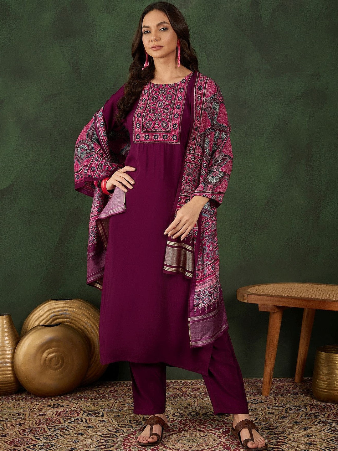 Printed Round Neck Kurta & Trousers Kurta Set
