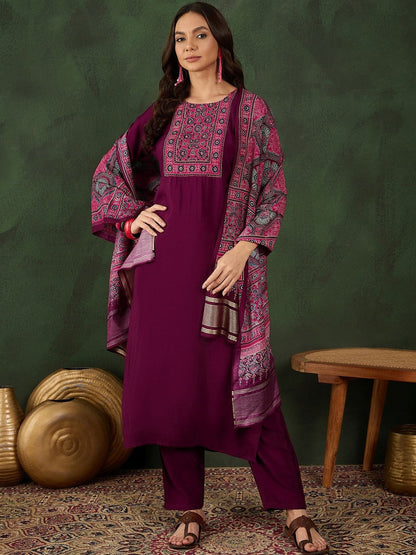 Printed Round Neck Kurta & Trousers Kurta Set