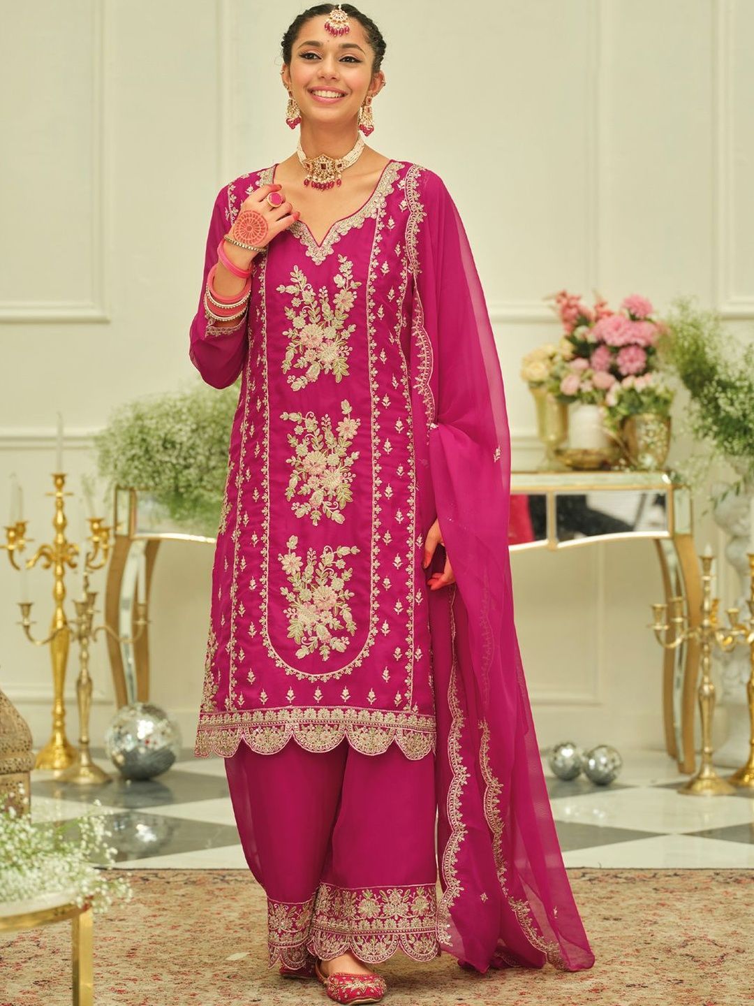 Dhiyona IE Ethnic Motifs Embroidered Thread Work Kurta With Patiala & Dupatta