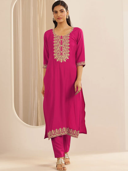 Women Ethnic Motifs Embroidered Regular Thread Work Kurta with Trousers