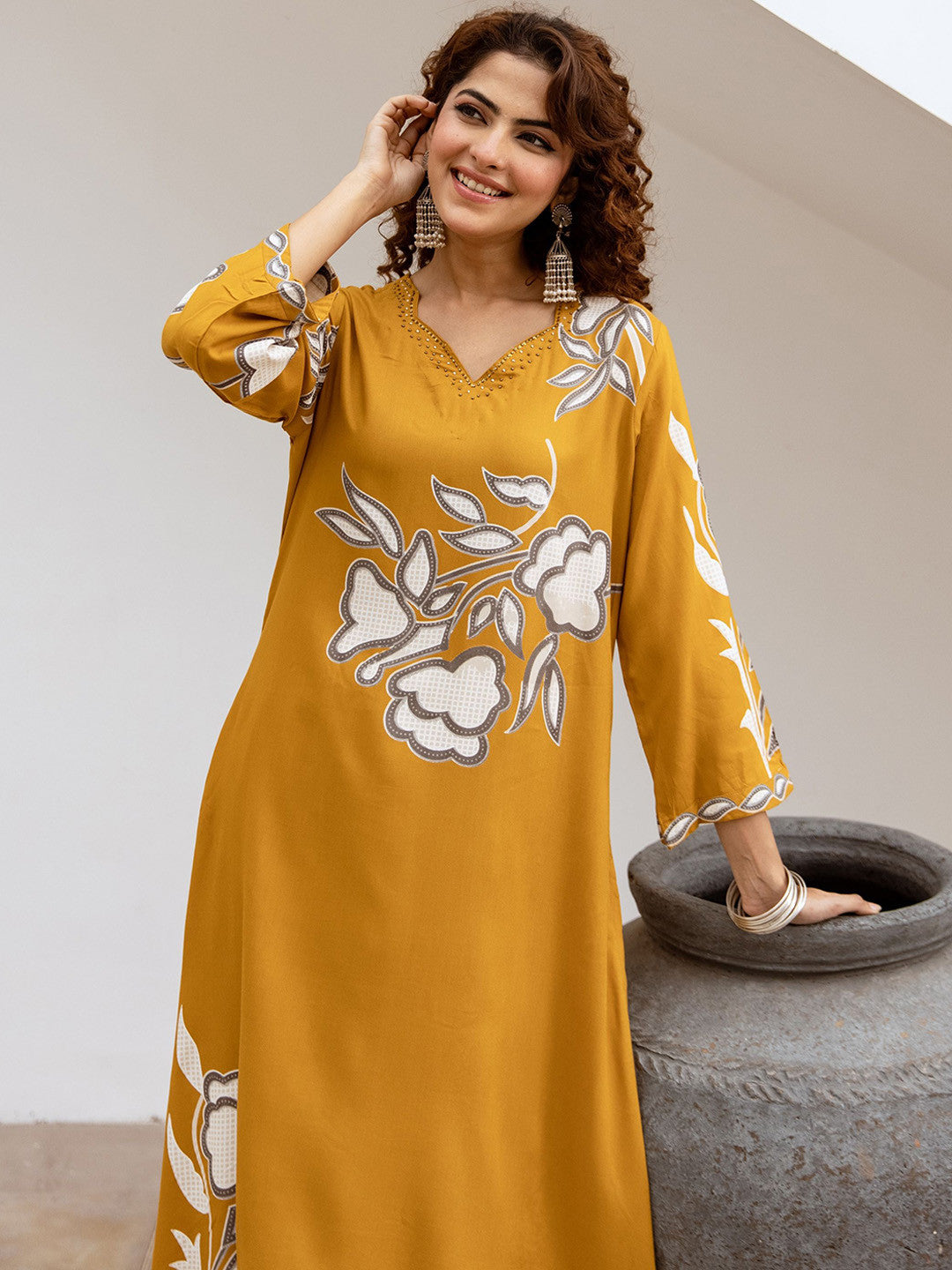 Printed Straight Kurta & Palazzo