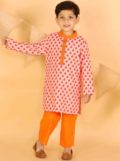 Boys stylish Folklore print cotton kurta with pyjama set