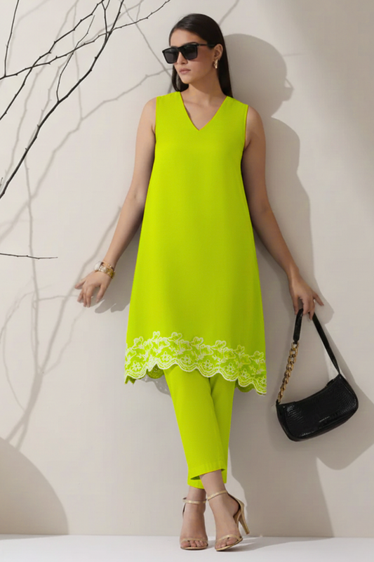 Dhiyona ST 2 Pc Set - Sinful Green Cotton Border Schffli Sleeveless Kurta with Pants