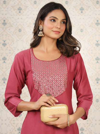 Dhiyona OD  Floral Embroidered Kurta