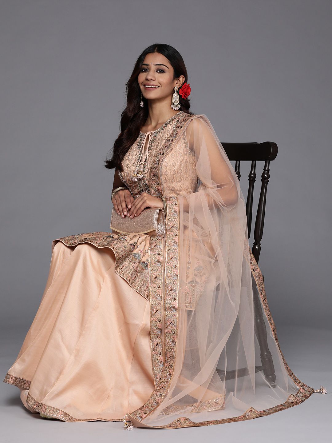 Dhiyona LL Women Peach-Coloured Floral Embroidered Sequinned Pure Silk Kurta with Palazzos & With Dupatta