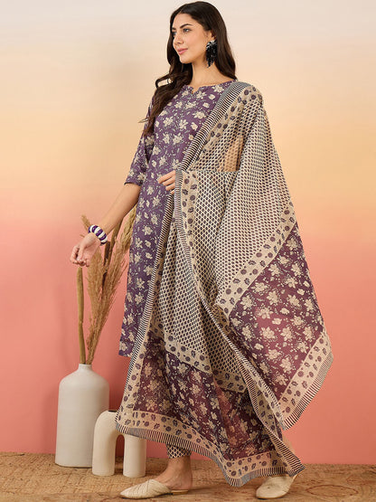 Women Floral Printed Regular Pure Cotton Kurta with Trousers & With Dupatta