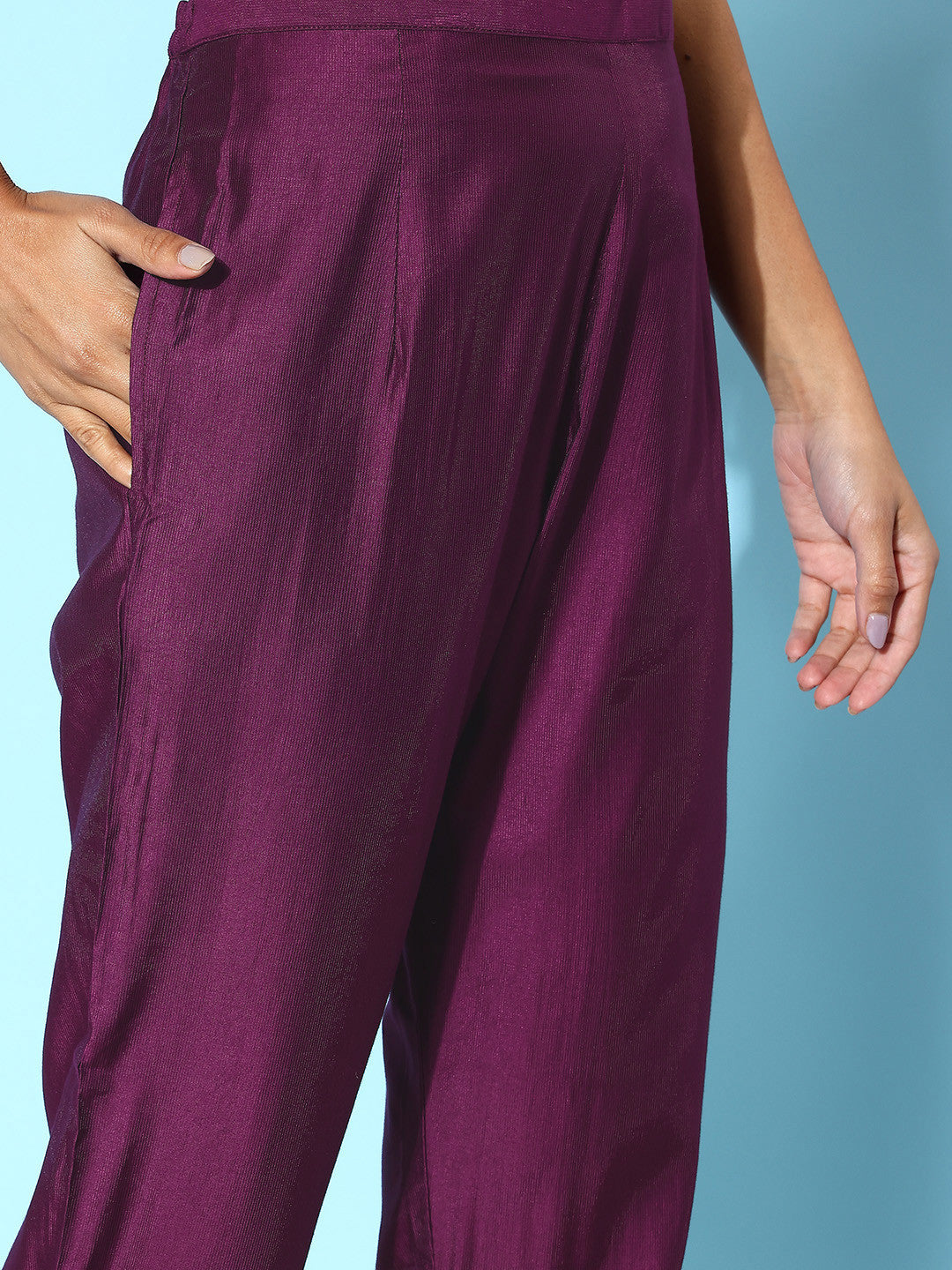 Floral Embroidered Regular Sequinned Pure Cotton Kurta with Trousers & Dupatta