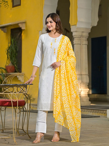 Dhiyona KL Women Floral Embroidered Regular Mirror Work Kurta with Trousers & With Dupatta