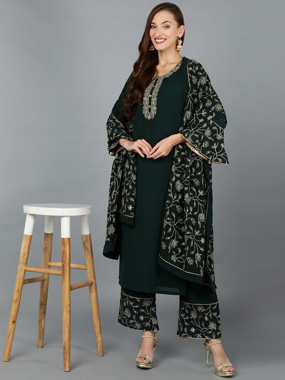 Dhiyona KL Floral Embroidered Round Neck Straight Kurta with Palazzos & Dupatta