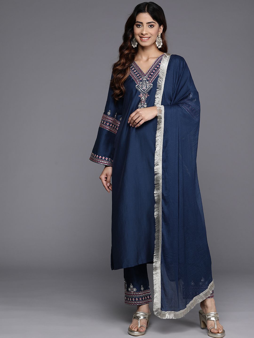 Navy Blue Women Ethnic Motifs Embroidered Regular Kurta with Trousers & With Dupatta