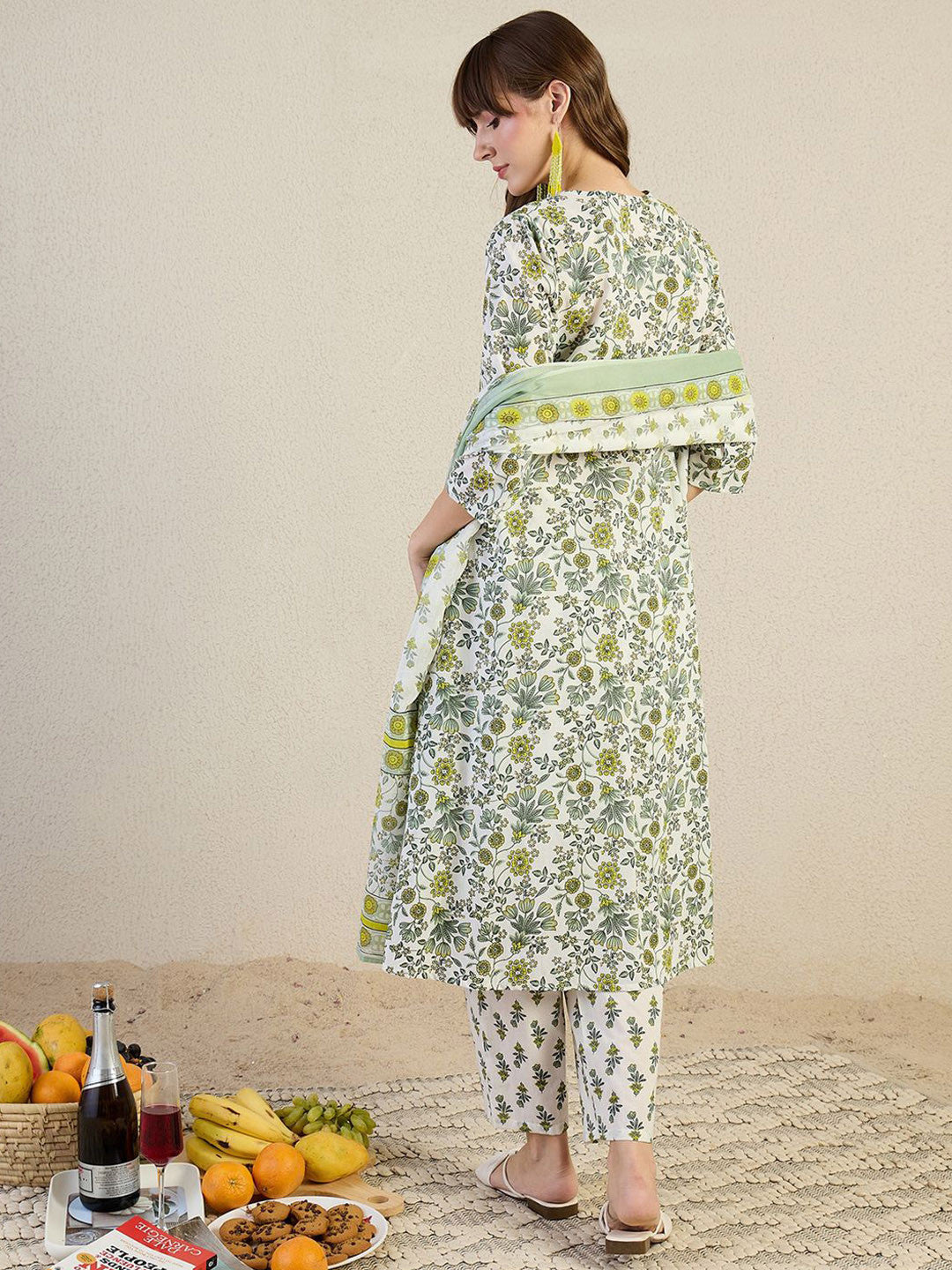 Floral Printed V-Neck Pleated Pure Cotton A-Line Kurta & Trousers With Dupatta