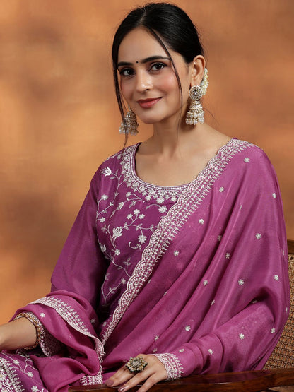 Dhiyona LL Women Floral Embroidered Regular Sequinned Kurta with Palazzos & With Dupatta