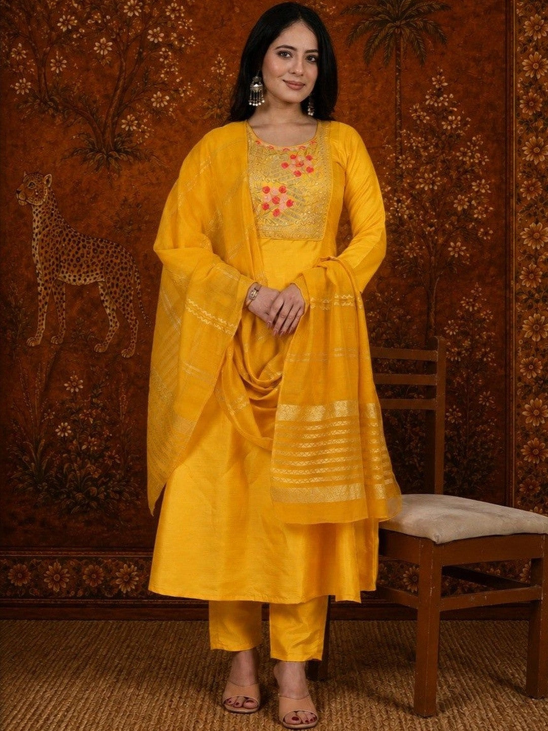 Women Ethnic Motifs Embroidered Regular Thread Work Kurta with Trousers & With Dupatta
