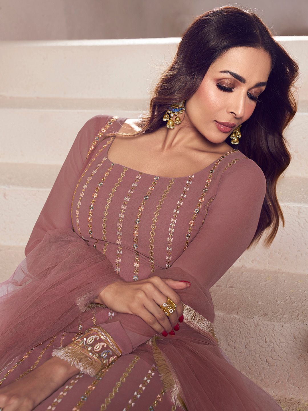 Dhiyona IN Ethnic Motifs Embroidered Regular Thread Work Kurta with Palazzos & Dupatta