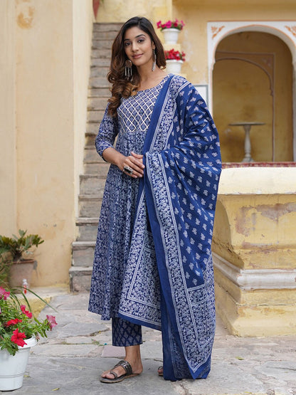 Dhiyona KL Floral Printed Gotta Patti Pure Cotton Kurta with Trousers & With Dupatta