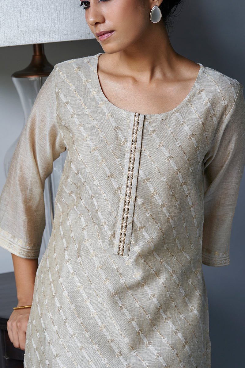 Women's Fog Beige Woven Zari Kurta Suit Set With Delicate Embroidery Detailing