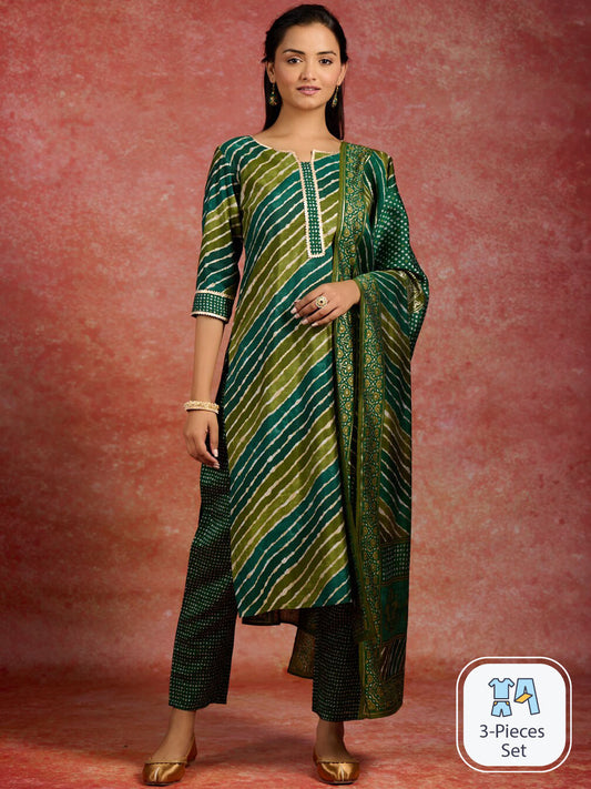 Leheriya Printed Regular Gotta Patti Kurta with Trousers & Dupatta
