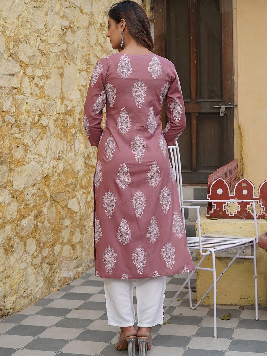 Dhiyona KL Ethnic Motifs Printed Kurta with Trousers & Dupatta
