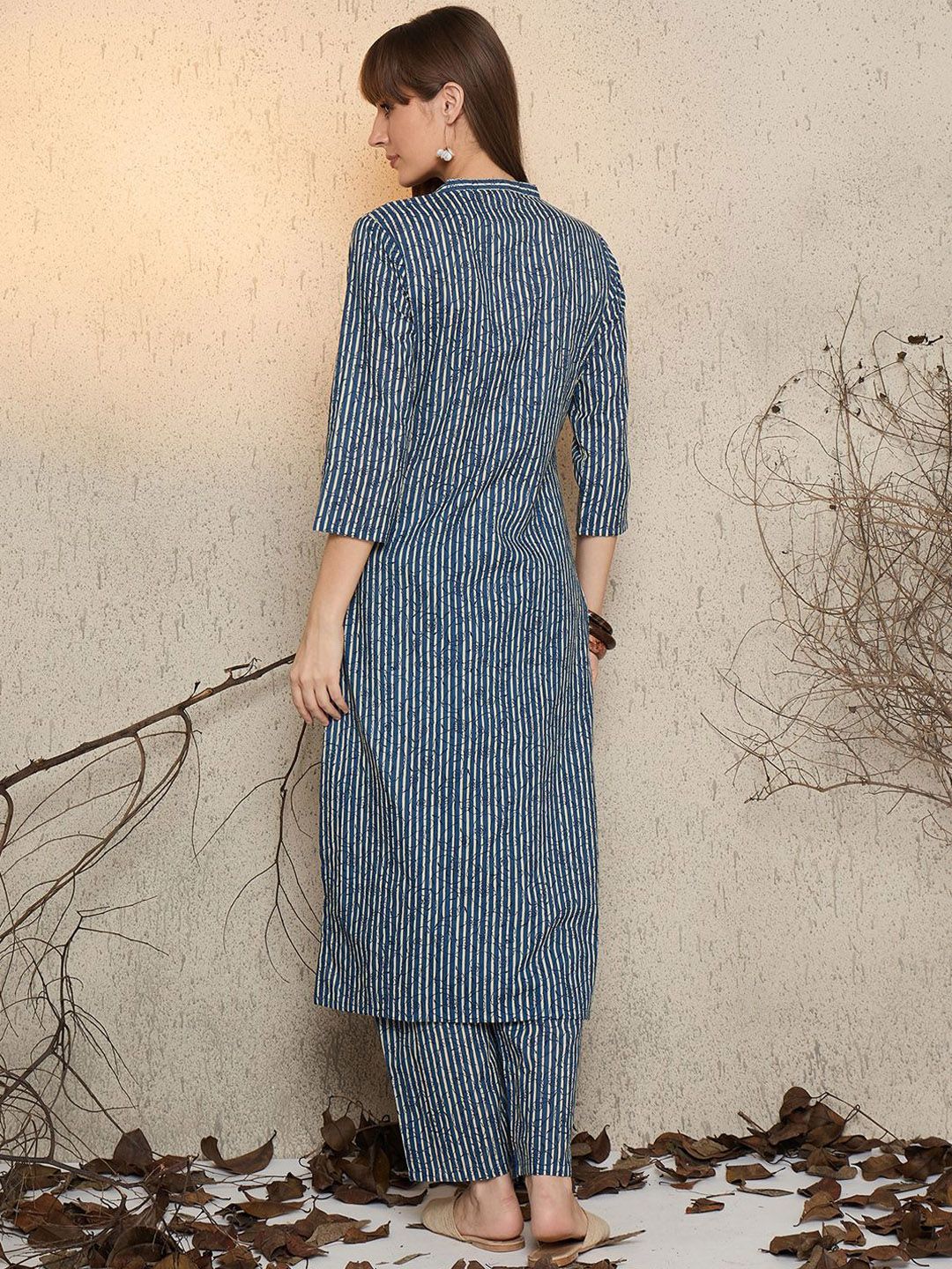 Dhiyona IE Women Printed Mandarin Collar Cotton Top and Trousers Co-Ords