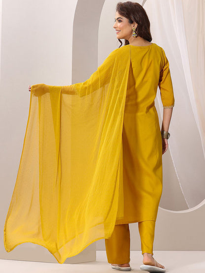 Women Floral Yoke Design Regular Sequinned Kurta with Trousers & With Dupatta