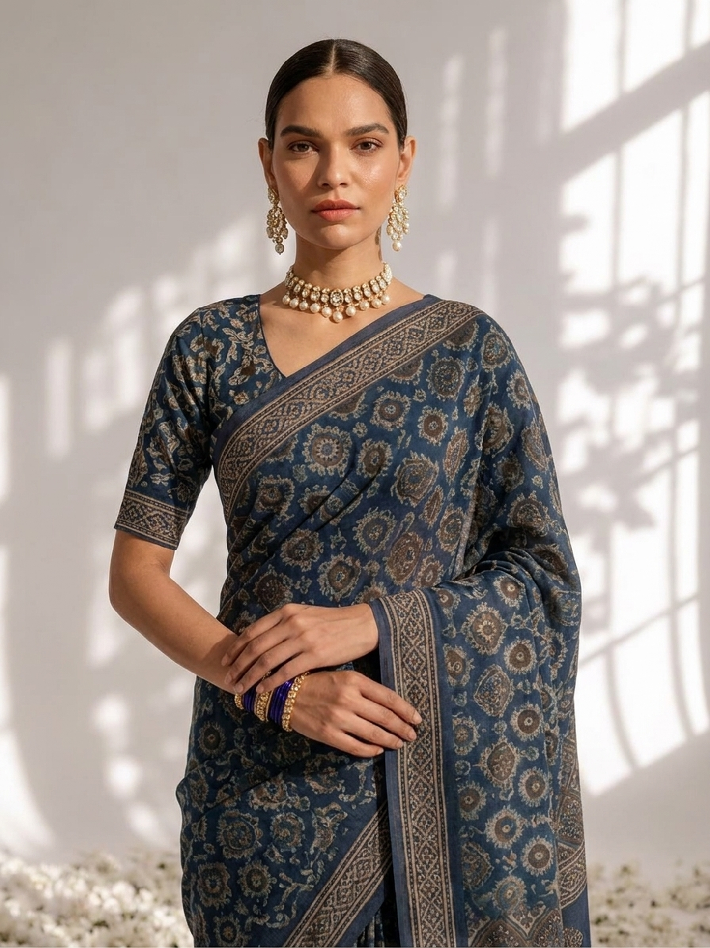 Dhiyona ST Modal Silk blue Printed Hand Block Printed Saree with Blouse Fabric