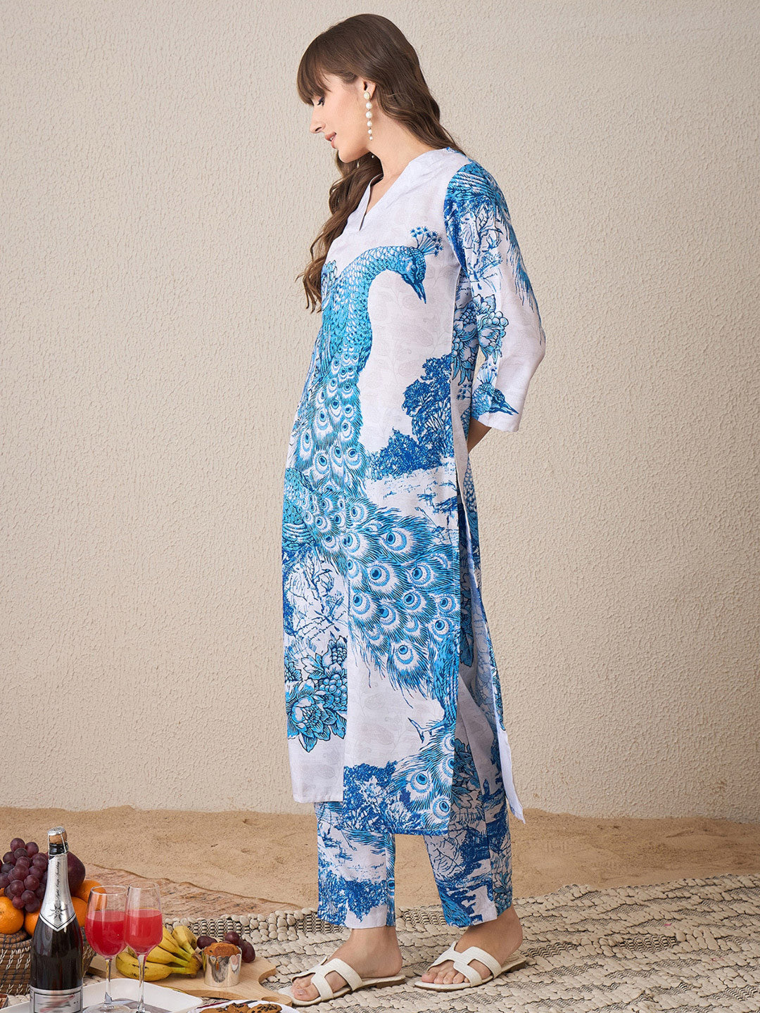 Floral Printed V-Neck Straight Kurta With Trouser