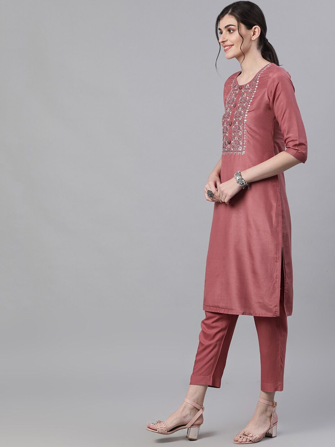 Dhiyona IS Women's Women Mauve & White Yoke Design Kurta with Trousers & Dupatta