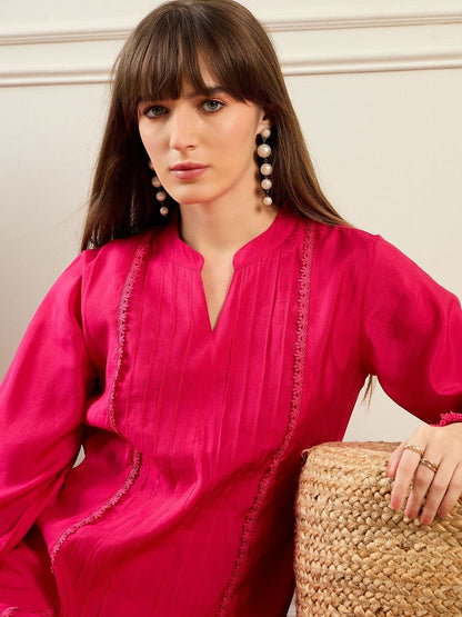 Dhiyona IE Women Magenta Kurta Sets