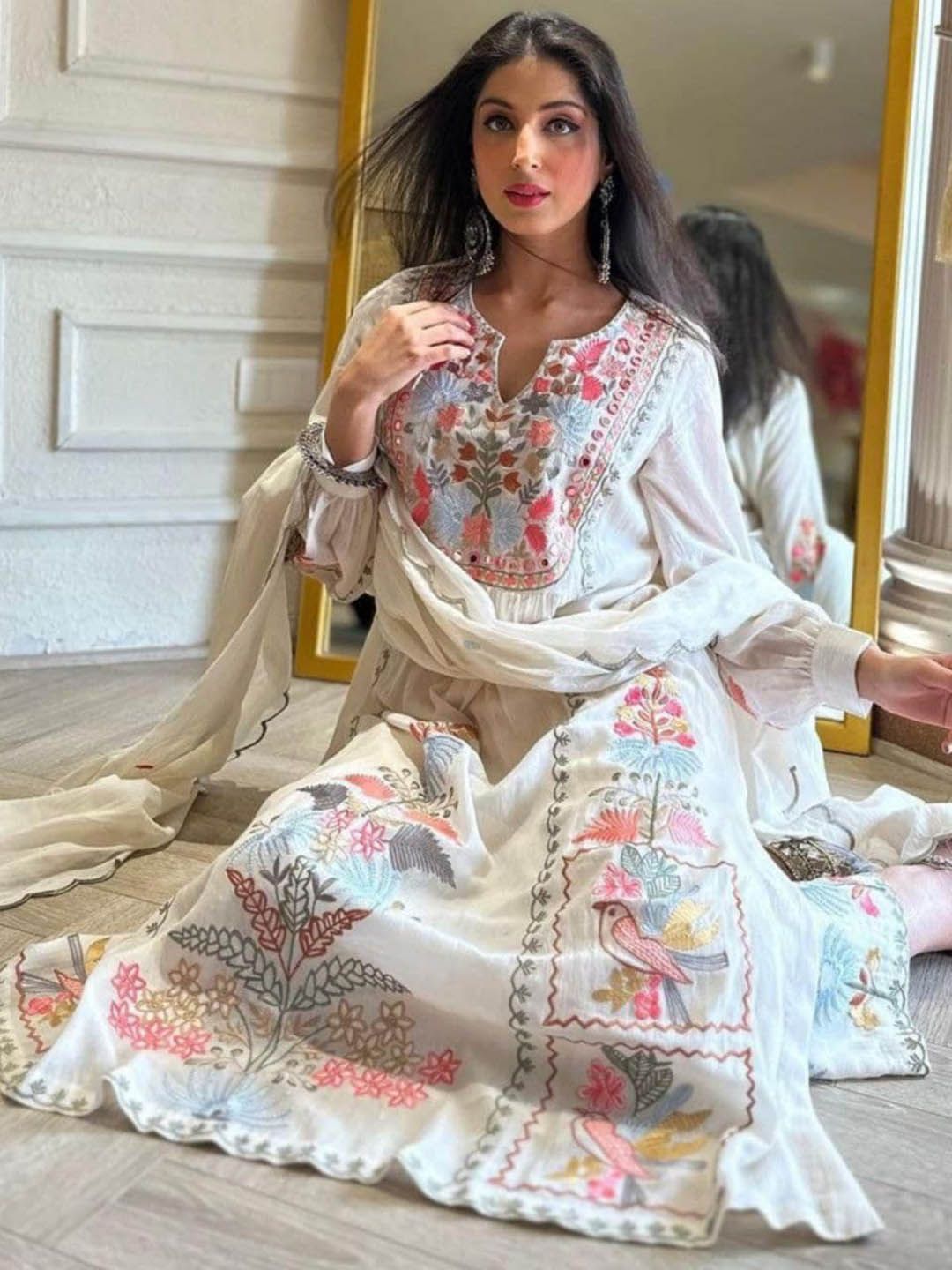Dhiyona KL Floral Embroidered Pleated Straight Kurta with Palazzos & Dupatta